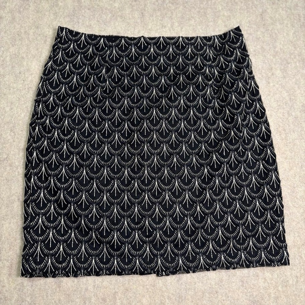 Ultra Pink Skirt Med Black Gold Nylon Metallic Embroidered Boho Classic Mini M